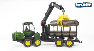 BRUDER Farmer - John Deere s ramenem a 4 kládami