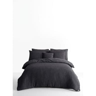 Antracitové posteľné obliečky na jednolôžko z bavlny Renforcé 140x200 cm Waffle Striped – Mila Home Luxury